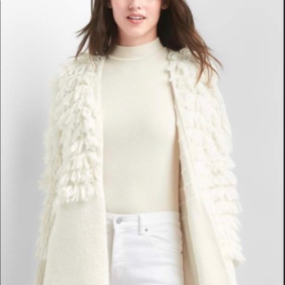GAP Sweater